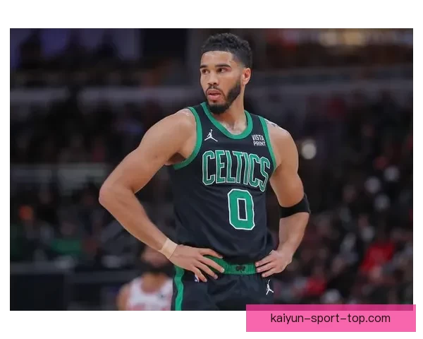 塔图姆复出首秀豪取三双领凯尔特人本赛季战绩十胜两负 塔图姆复出首秀豪取三双领凯尔特人本赛季战绩十胜两负