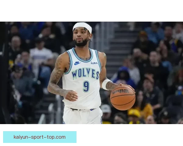 亚历山大沃克本赛季第九次单场30+得分 超越前六个赛季总和创个人新纪录